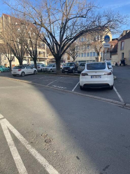 Au Coeur De La Cite Medievale Montluçon Kültér fotó